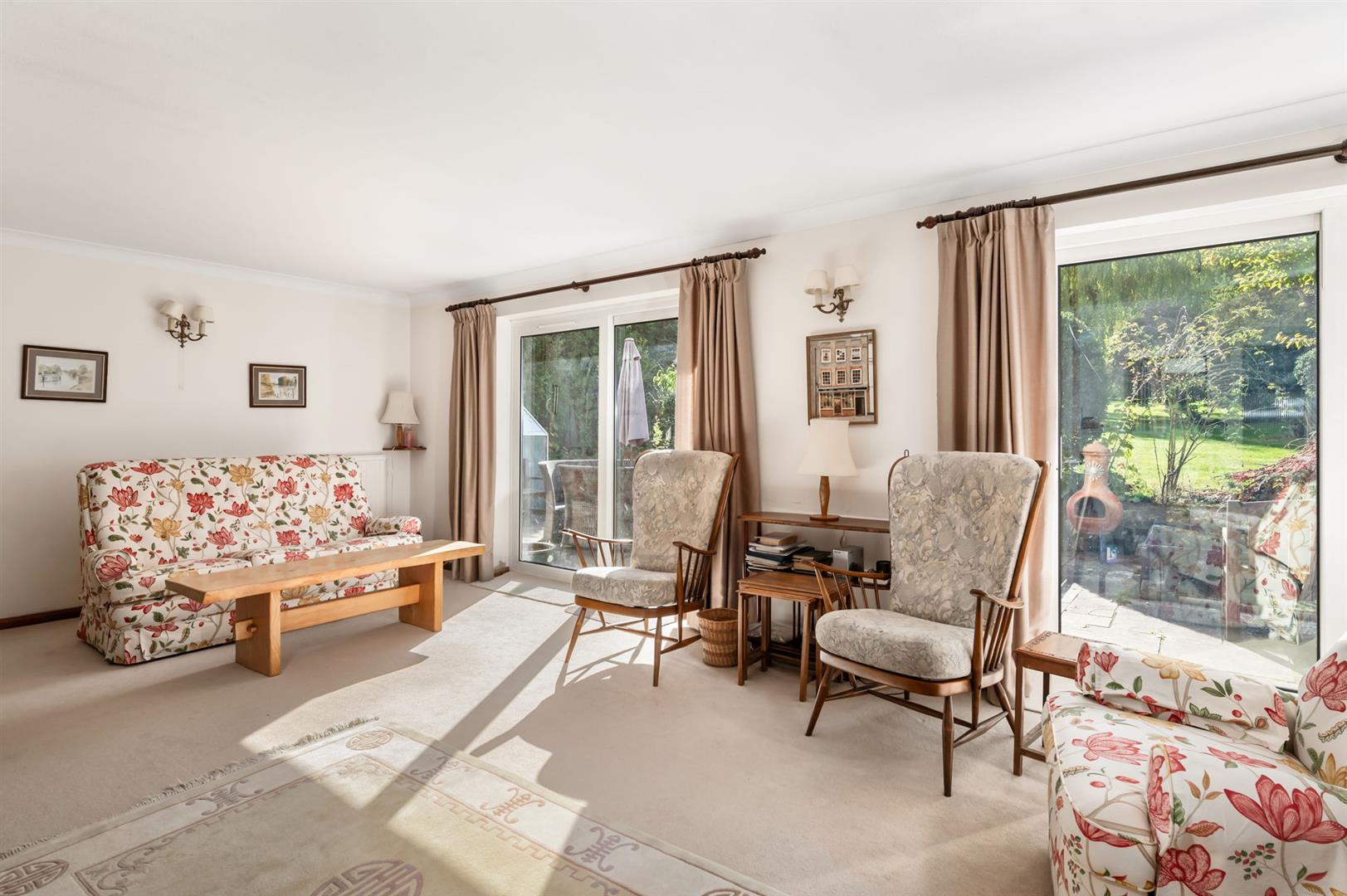 Baskerville Lane, Shiplake